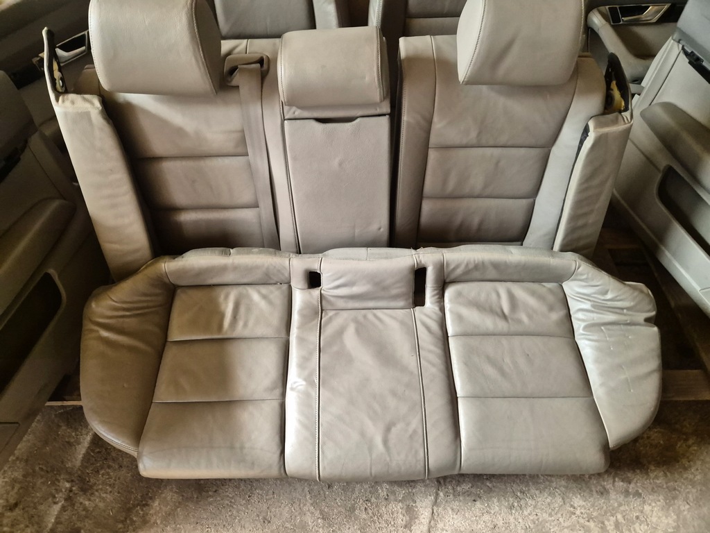 фото №10, Audi a6 c6 kombi сиденья заднее сиденье обшивки кожа электрический