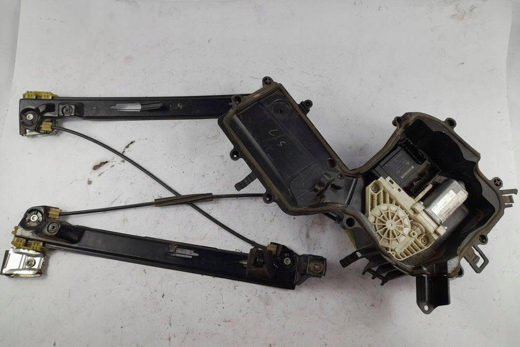 фото №10, Підйомник скло задніх лівих двері seat leon 1p1 1t0959702g 1.6l