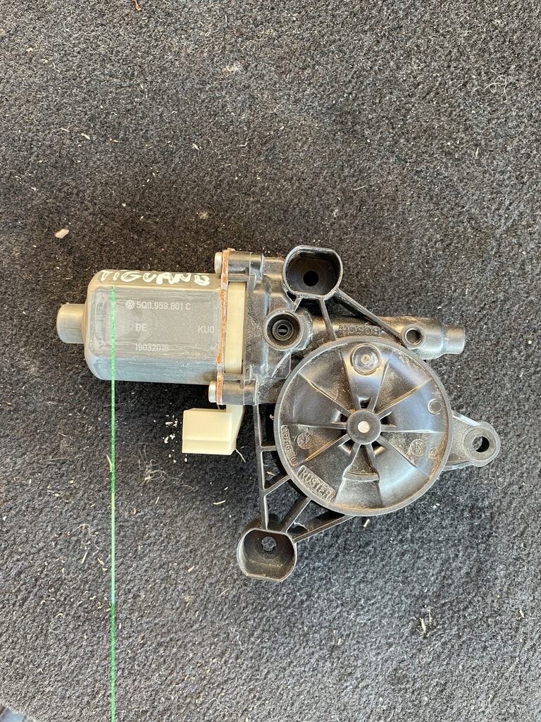 фото №1, Vw tiguan ii моторчик стекло задняя правый