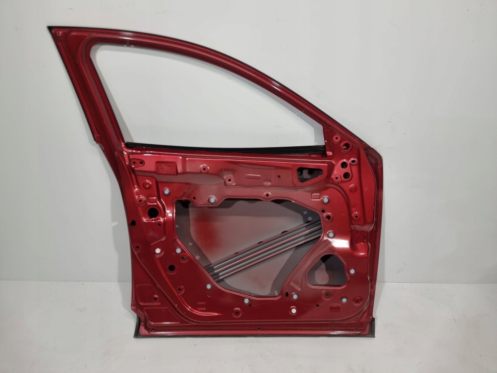 Дверь левая перед передние mazda cx3 cx-3 Оригинал