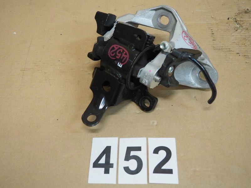 фото №1, Кронштейн подушка кронштейн коробки mazda 6 iii