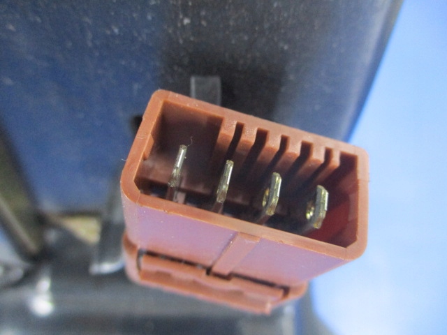 фото №6, Alfa romeo gt 03-10r радио+ усилитель 00606833250 сабвуфер bose