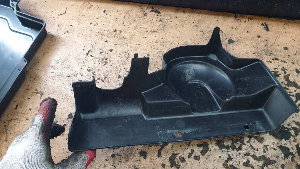 фото №3, Citroen c5 i защита верхний na двигатель