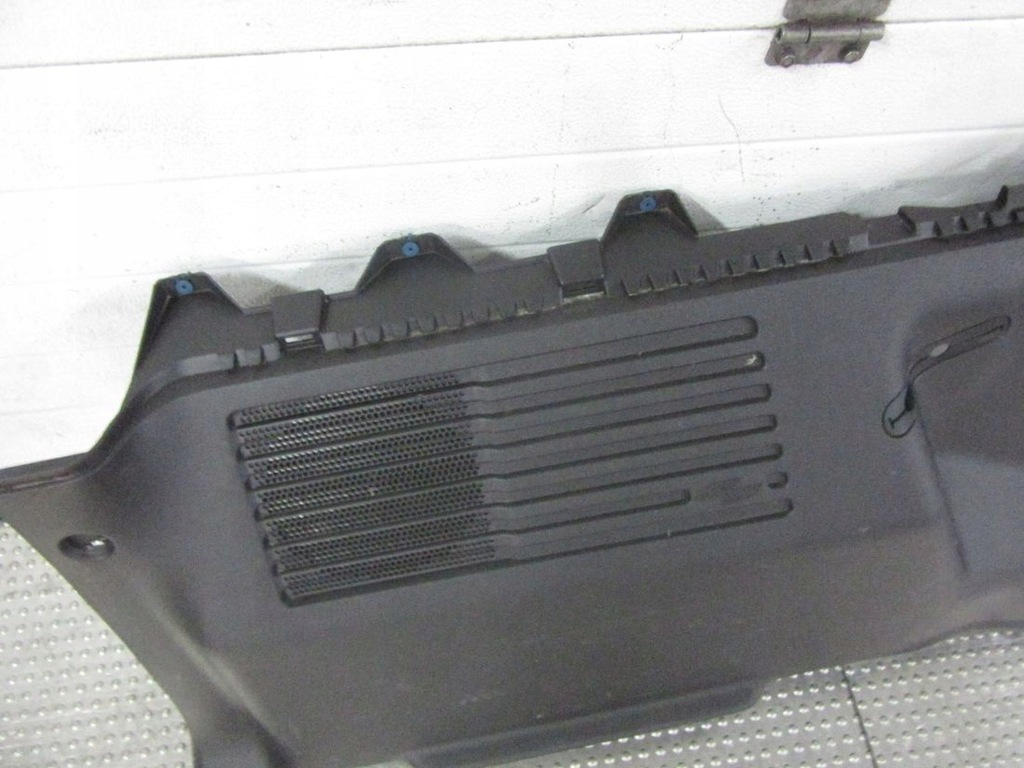 фото №3, Hummer h3 2007 обшивка защита багажника задняя