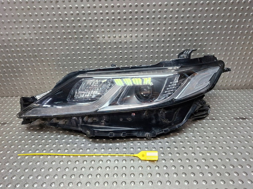 фото №1, Лампа перед левая full led toyota camry viii 17- 81150-33g00