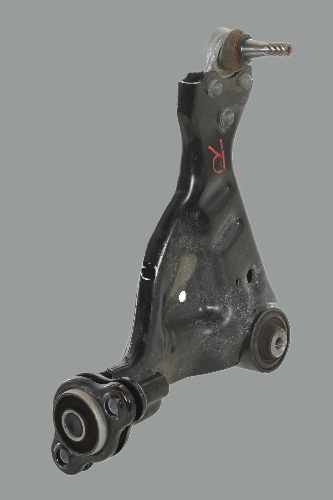 фото №1, Mercedes vito w447 рычаг правый перед оригинал a4473301507