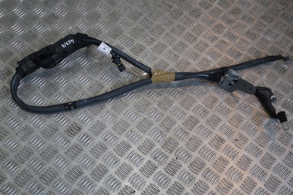 Купити Шланг генератора mercedes w463/4 a6561501400