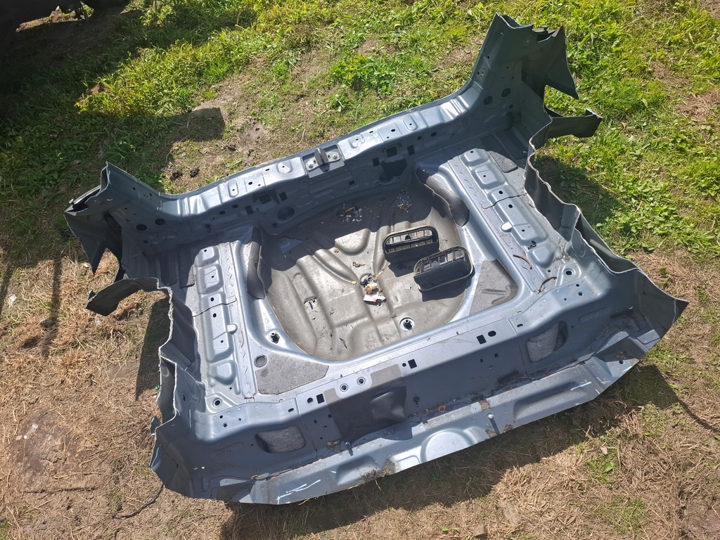 фото №1, Mercedes w246 pas задний четверть стена задняя b-klasa оригинал