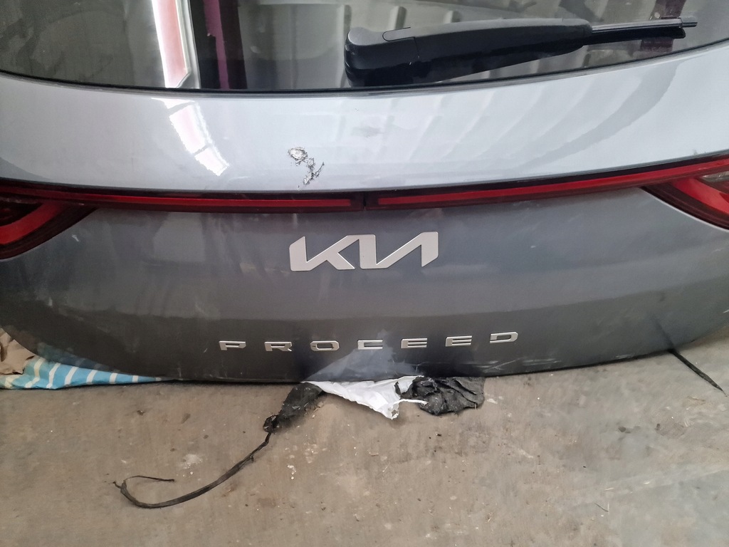 фото №2, Крышка багажника задняя kia proceed iii lift