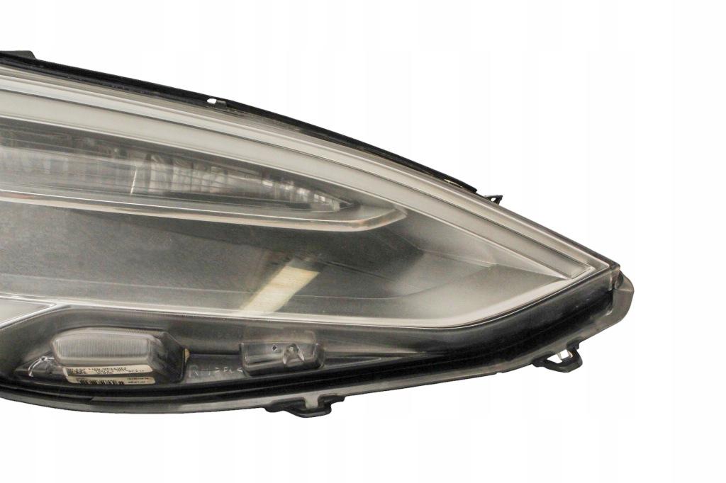 Фара фара перед правий full led tesla model s рестайлінг  європа  1053575-00-b Доставка