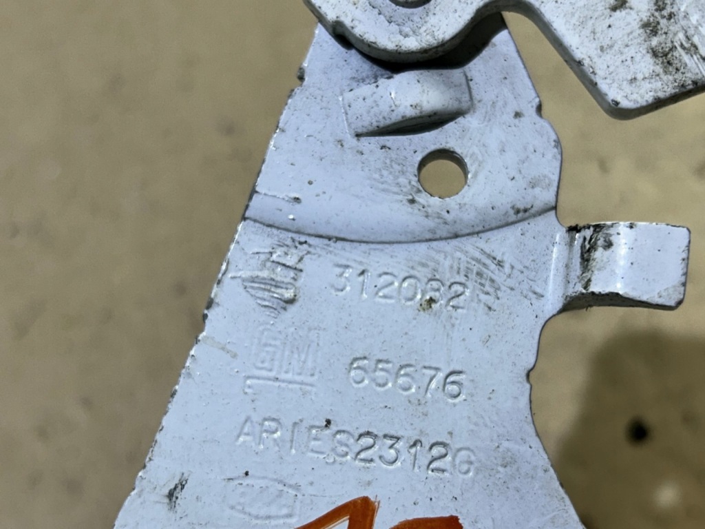 фото №4, Петля капот левый renault trafic ii opel vivaro a 312082 65676