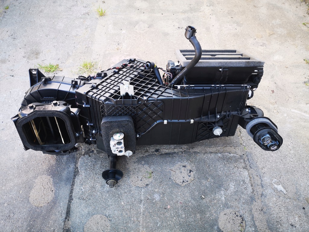 фото №1, Idealna kpl.nagrzewnica porsche cayenne 7p5 lift