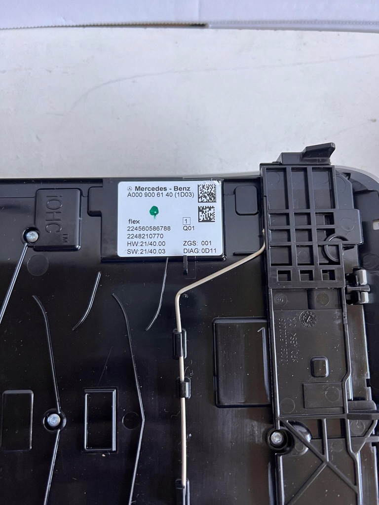 фото №6, Mercedes w206 w254 w294 w295 лампа потолочный a0009006140