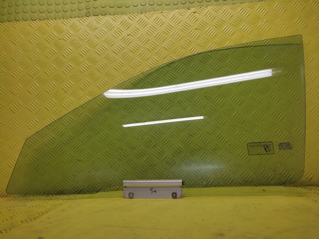 фото №1, Volvo s40 скло двері лівий перед