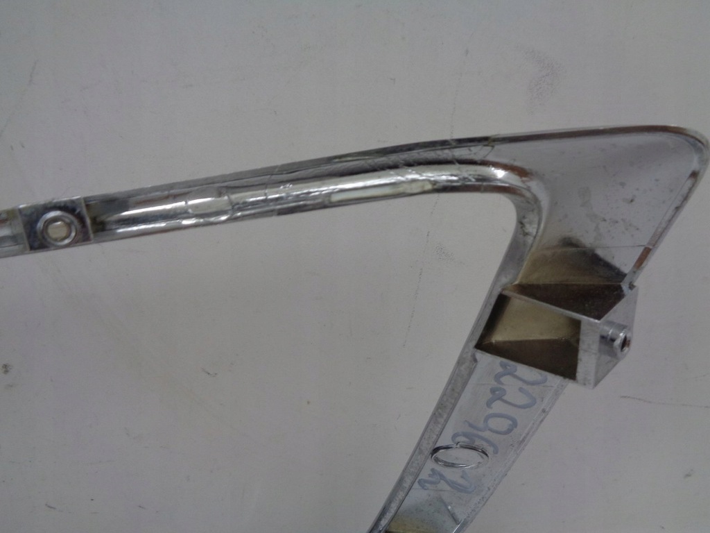 фото №5, Hyundai i30 ii рамка протитуманної фари правий перед