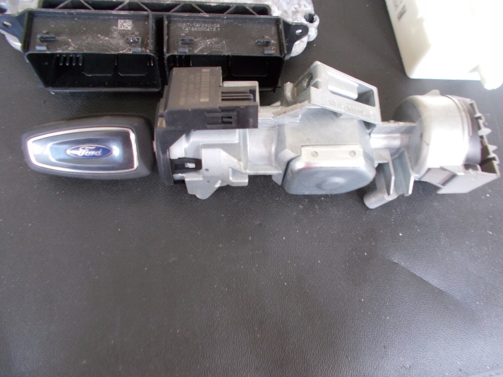 фото №3, Набор стартовый ford focus mk3 1.0