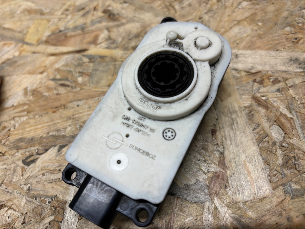 фото №5, Bmw моторчик жалюзі 5811r1001