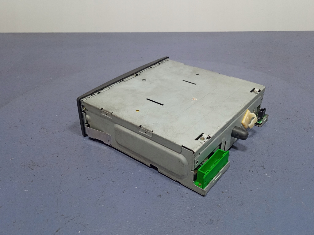 фото №3, Renault espace iv радио cd cabasse 8200089153