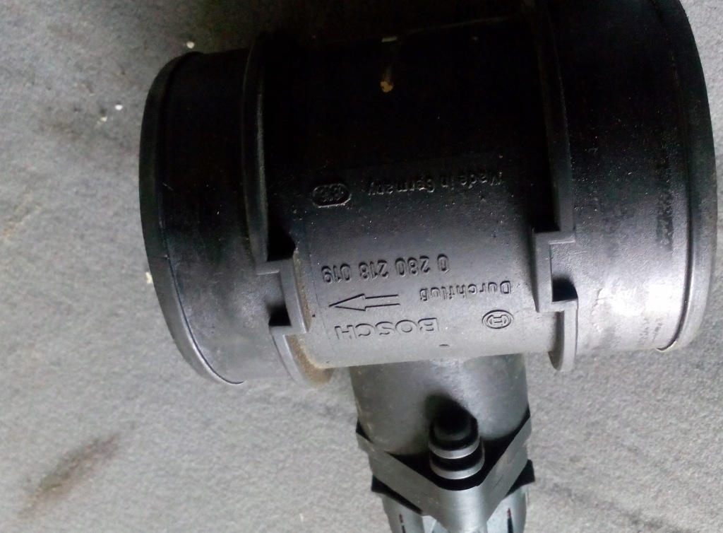 Купити Витратомір повітря alfa romeo 145 jtd