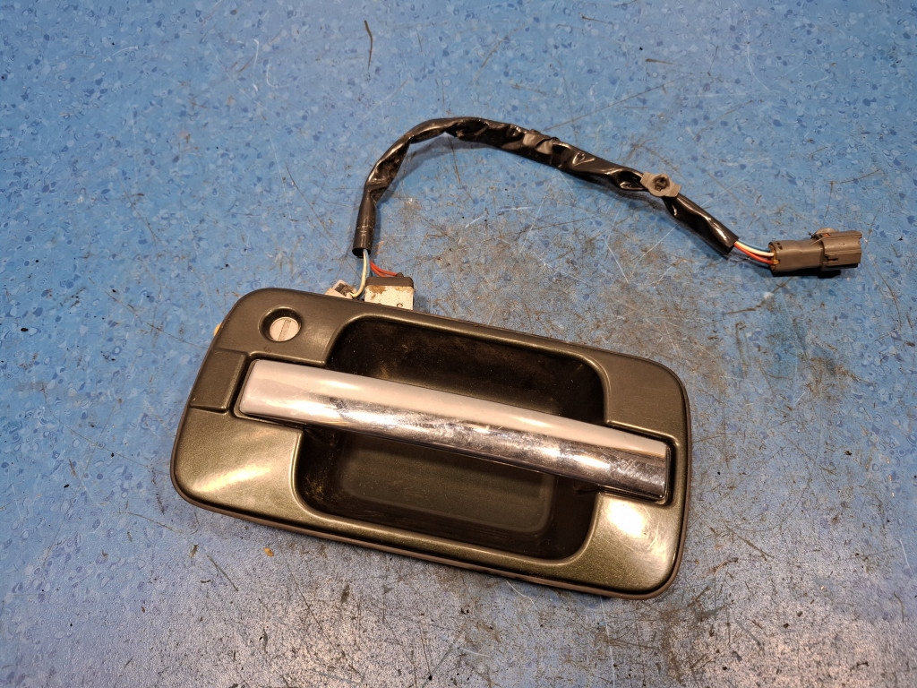 фото №1, Isuzu trooper ii ручка перед ліва