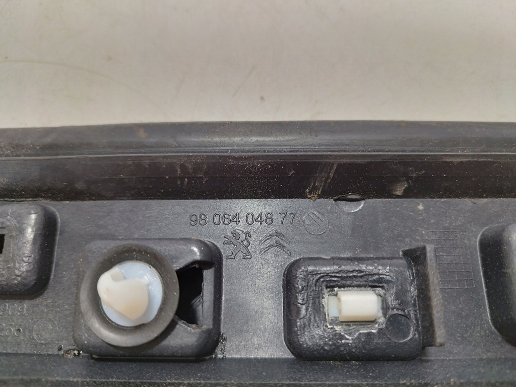 фото №8, Peugeot 2008 молдинг дахова ліва 9806404877