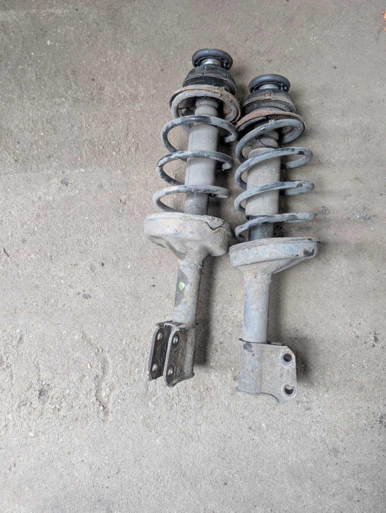 фото №4, Renault kangoo 1 суппорт тормозной перед