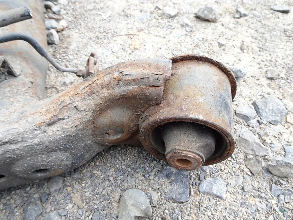 фото №9, Балка задня підвіска kpl. suzuki swift mk7 гальмівні барабани