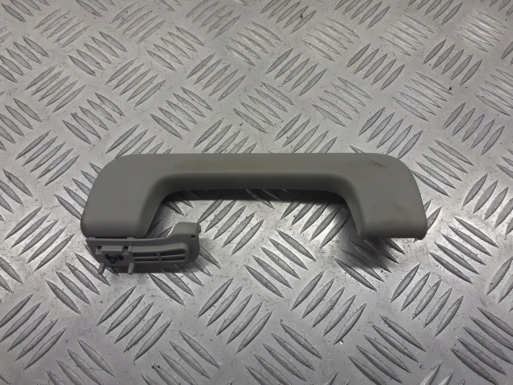 фото №1, Кронштейн ручка потолочный правый задняя audi a6 c6 kombi