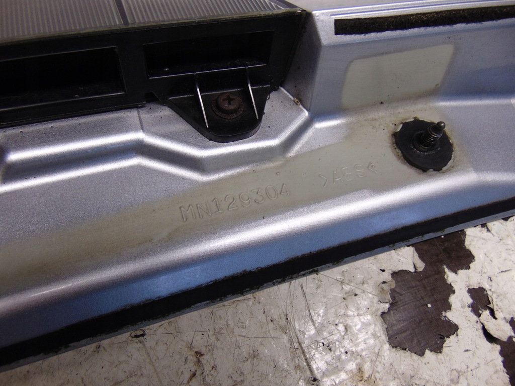 фото №15, Спойлер спойлер крышки свет стоп-сигнал mitsubishi grandis europa