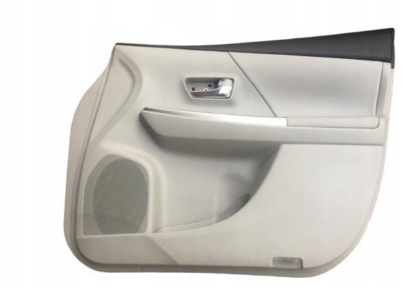 фото №1, Обивка правая перед toyota prius plus jbl 12-14