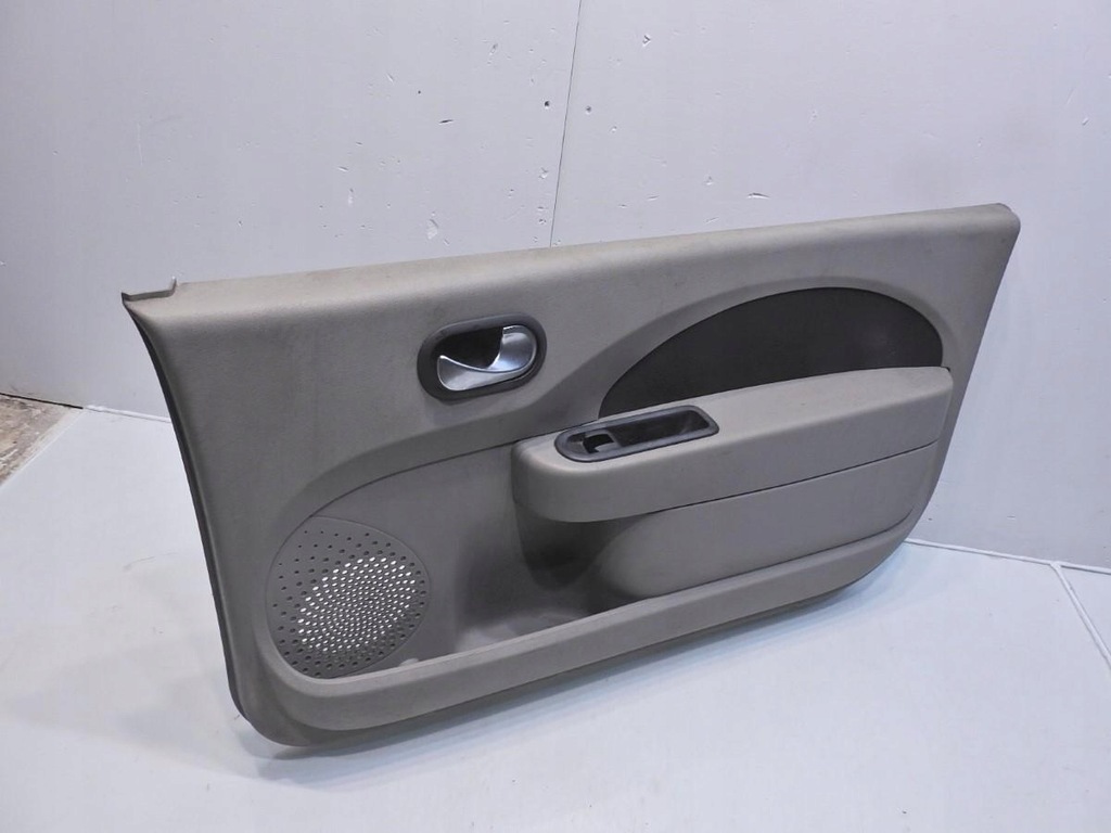 фото №7, Обивка дверь правая renault twingo ii 8200526979