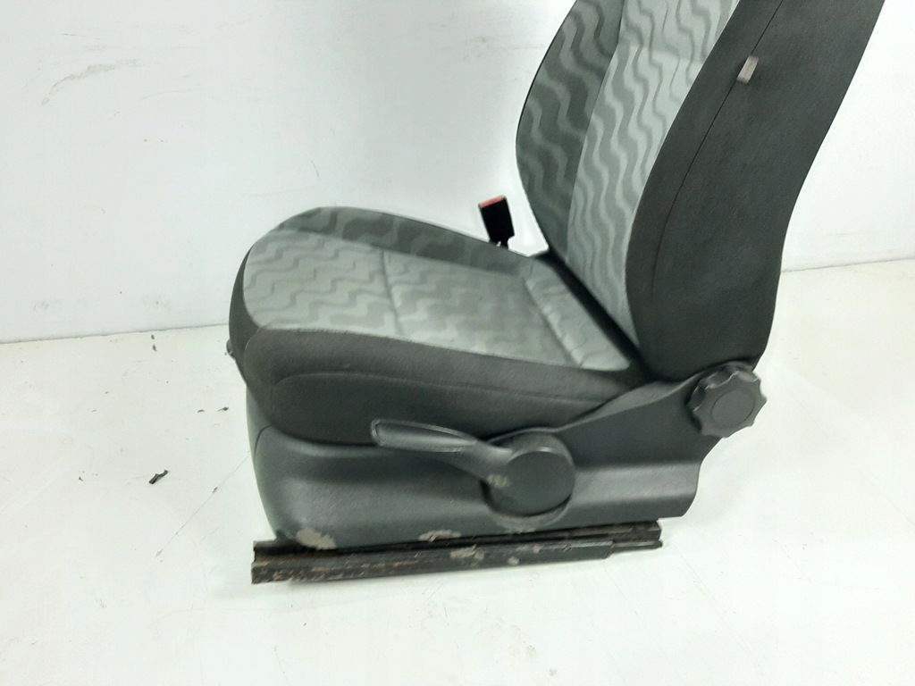 фото №13, Skoda roomster 1.4tdi 09r сиденье левый перед водителя