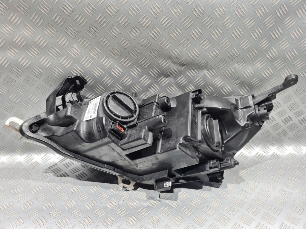 фото №5, Лампа правая передняя opel astra j anglik