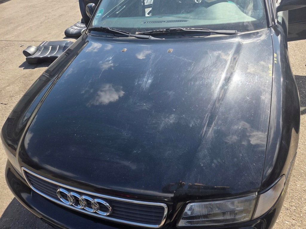 Audi a4 b5 96- капот крышка двигателя с решётка код лакокрасочного покрытия ly9b Цена