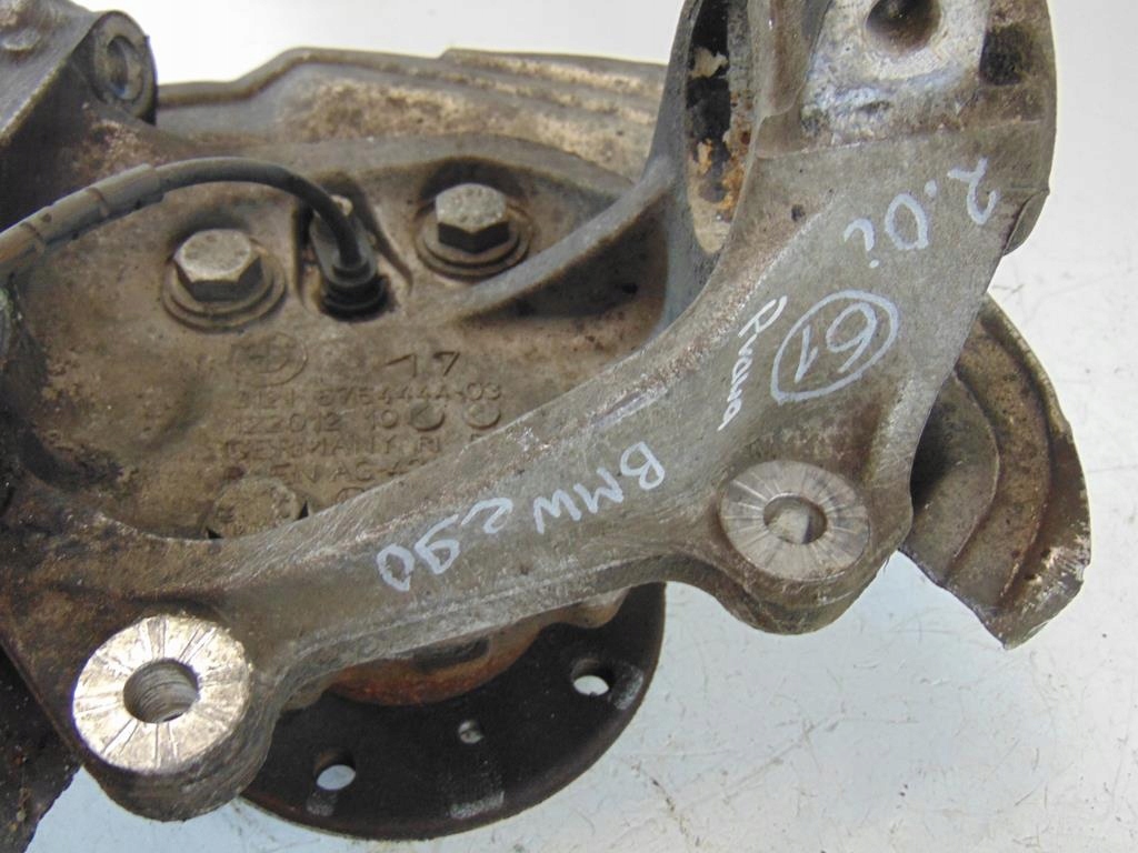 фото №8, Поворотний кулак правий перед bmw e90 e91 2.0 676444