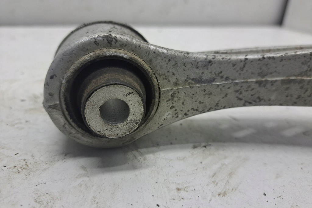 фото №8, Важіль верхній передній правий bmw 6 cabrio f12 6775967 2012