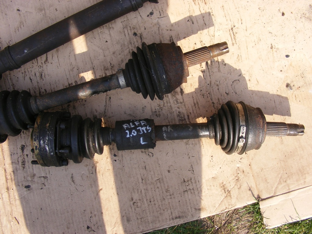 фото №1, Alfa romeo 156 2.0 16v jts привідний вал ліва короткий