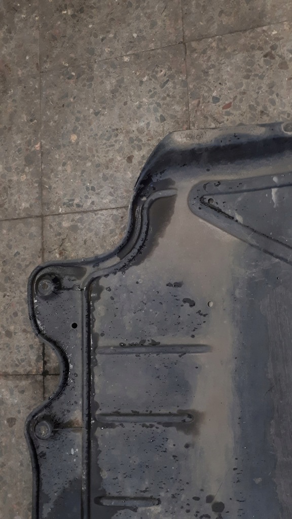 фото №10, 3q0825235a - захист плита pod двигун vw/audi/skoda/seat - пошкоджена нижні