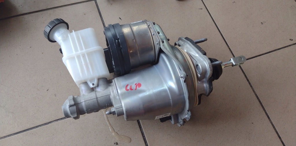 фото №9, Усилитель тормозов насос тормозная clio v arkana 472107786r