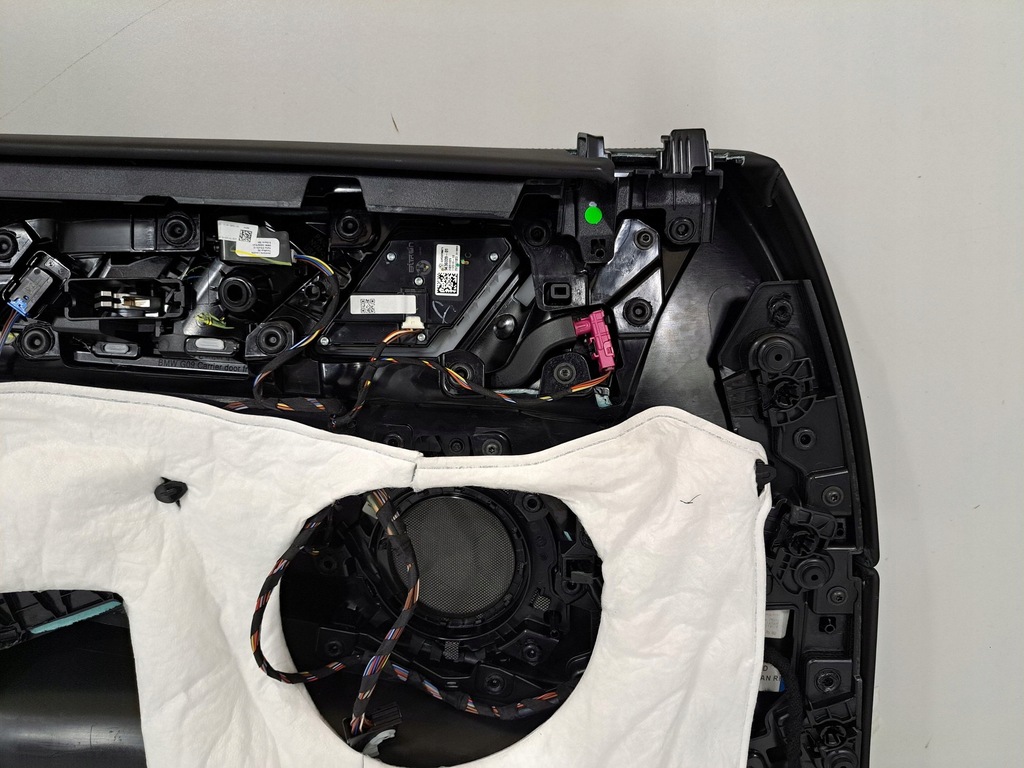 фото №11, Bmw xm 2023 перед сторона правая обшивки / обшивка дверь передних