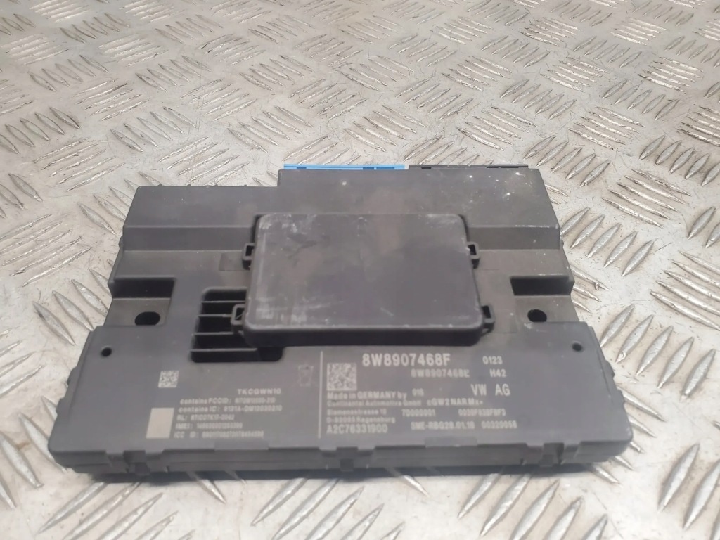 фото №1, Audi q7 4m 8w8907468f модули комфорта