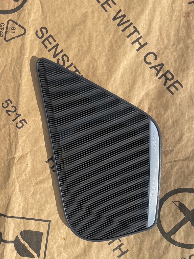 фото №1, Ліва решітка динаміка audi a7 c7 4g0035419a