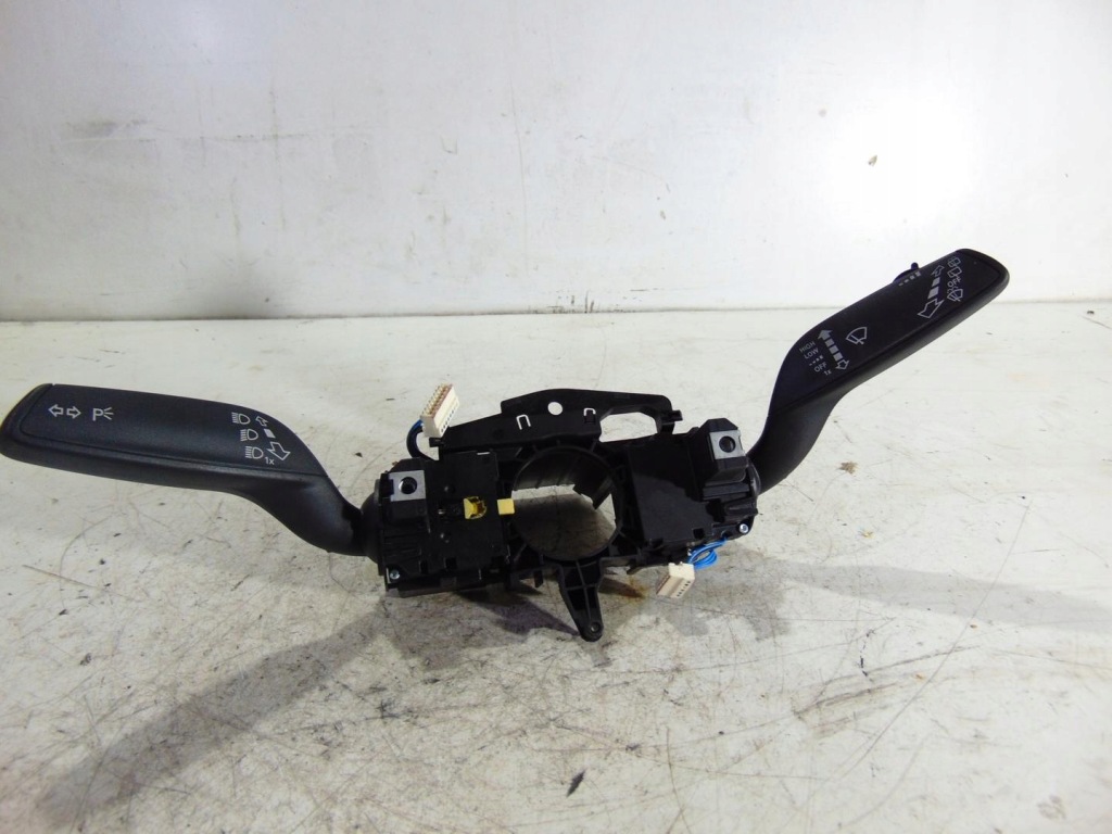 фото №1, Перемикач комбінований audi a3 8v 8v0953502