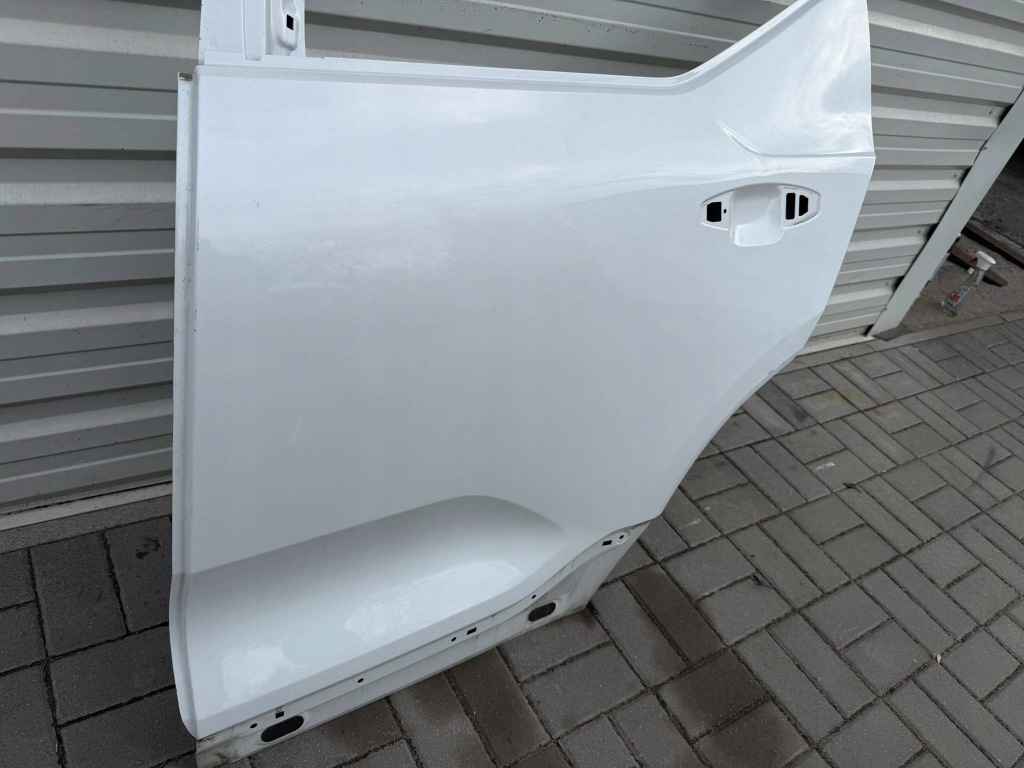 Купити Двері ліва задній ліва задні volvo xc40 європа