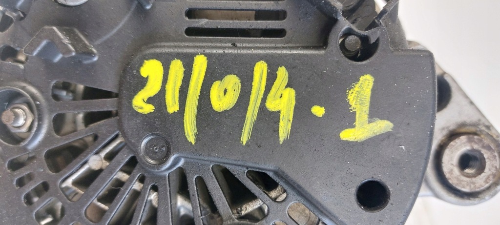 Audi a3 2.0 tdi 09r cff cffb 140km 03l903024m tg14c057 2617854a генератор Недорого