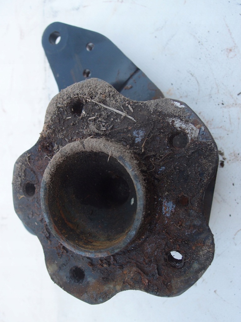 фото №1, Ступиця поворотний кулак правий задня renault kadjar 2015r