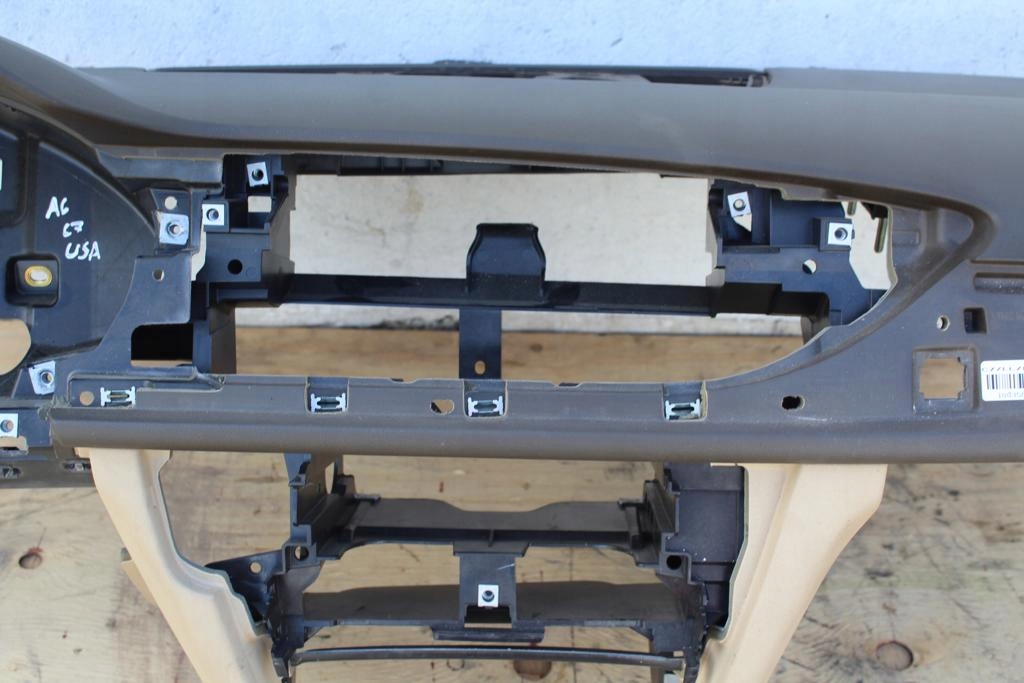 фото №7, Панель приладів приладова консоль панель приладів audi a6 c7 usa оригінал!!