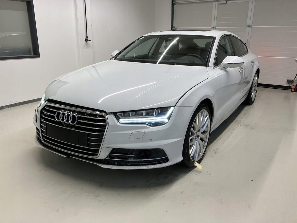 фото №8, Оригинальная лампа салона кабины потолочный audi a7 c7 lift 4g0947135f 32km