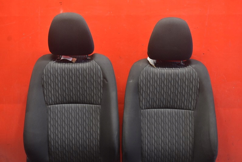 фото №10, Сидіння сидіння комплект обшивка обшивки eu toyota yaris 3 iii 5d 10-14