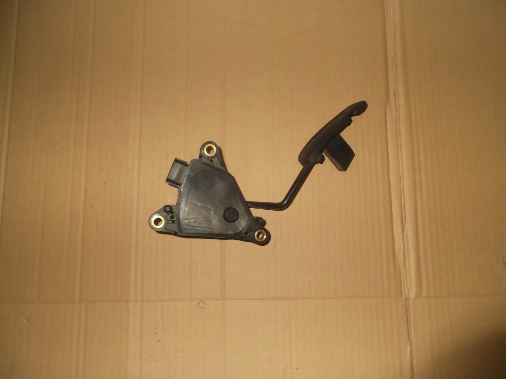 фото №1, Потенциометр газа педаль ax700 micra k12 europa